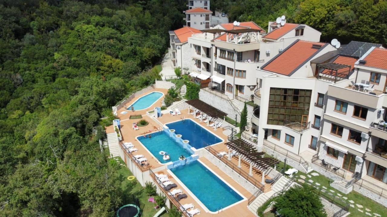 Apartamento Adria Sea & Mountains Herceg Novi Exterior foto